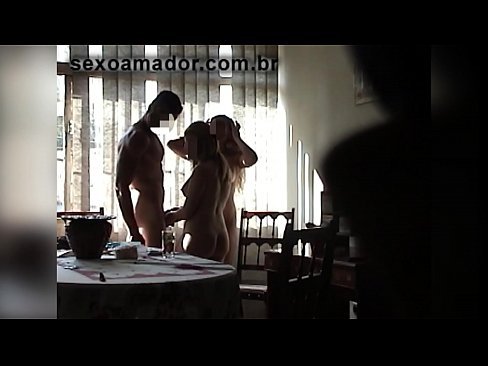 ❤️ Seks dostları nəhəng kişini və onunla birlikdə bir üçlüyü dəvət edirlər ☑ Porno az.courseclass.ru ☑
